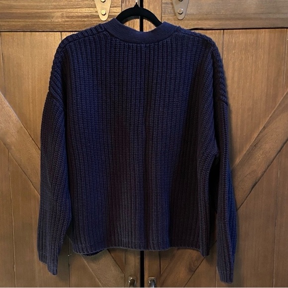 Reformation Maya Cotton Cashmere
Oversized Cardigan - Picture 7 of 9